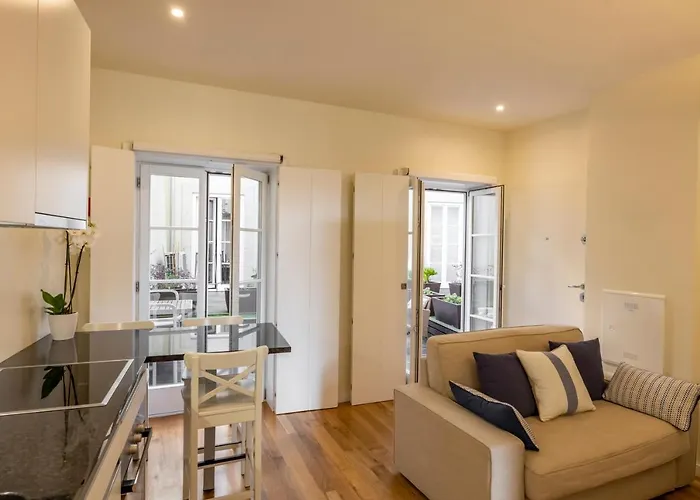 Bright With Terrace Apartamento