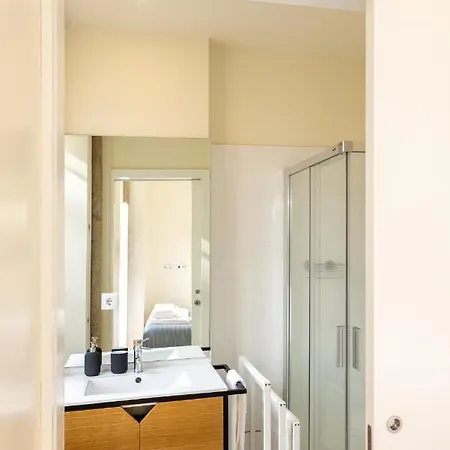 Apartament Bright With Terrace Porto